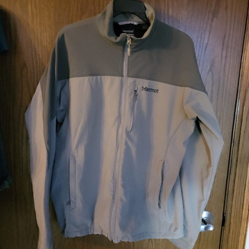 Marmot Men's Two Tone Gravity Softshell Jacket Size XL.  Just too big